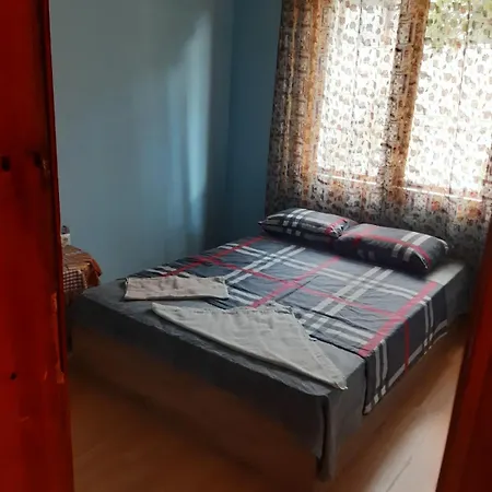 опера Appartement *