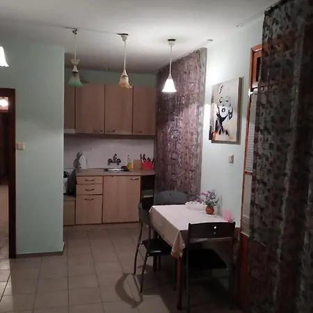 Center Apartment *